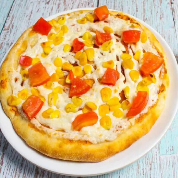Tomato sweetcorn pizza (medium)