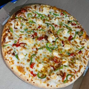 Tandoori paper paneer pizza